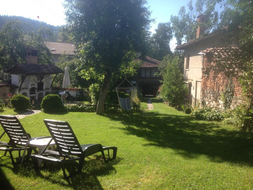 Borimechkova Kashta Hotel Koprivshtitsa Buitenkant foto