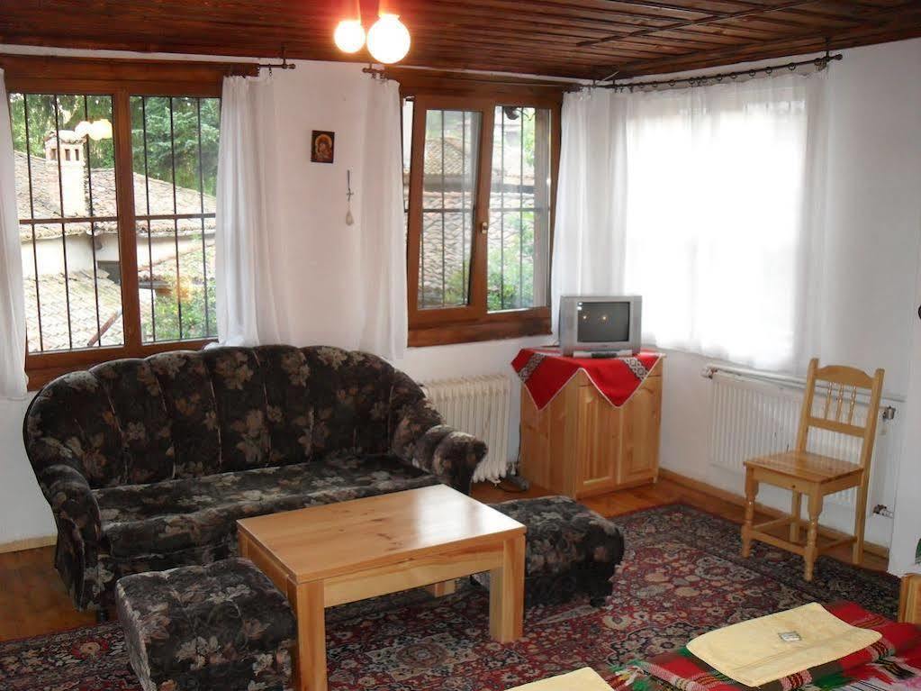 Borimechkova Kashta Hotel Koprivshtitsa Buitenkant foto