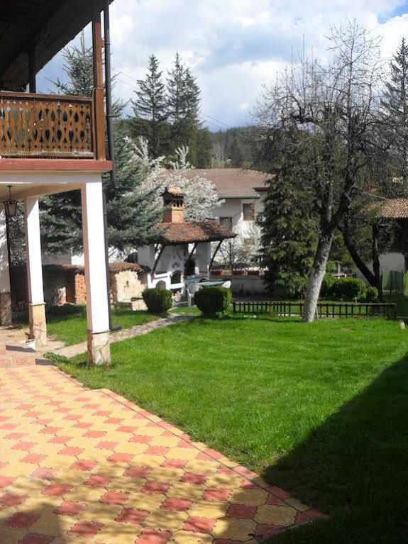 Borimechkova Kashta Hotel Koprivshtitsa Buitenkant foto
