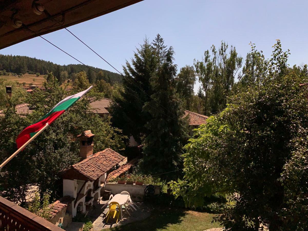 Borimechkova Kashta Hotel Koprivshtitsa Buitenkant foto