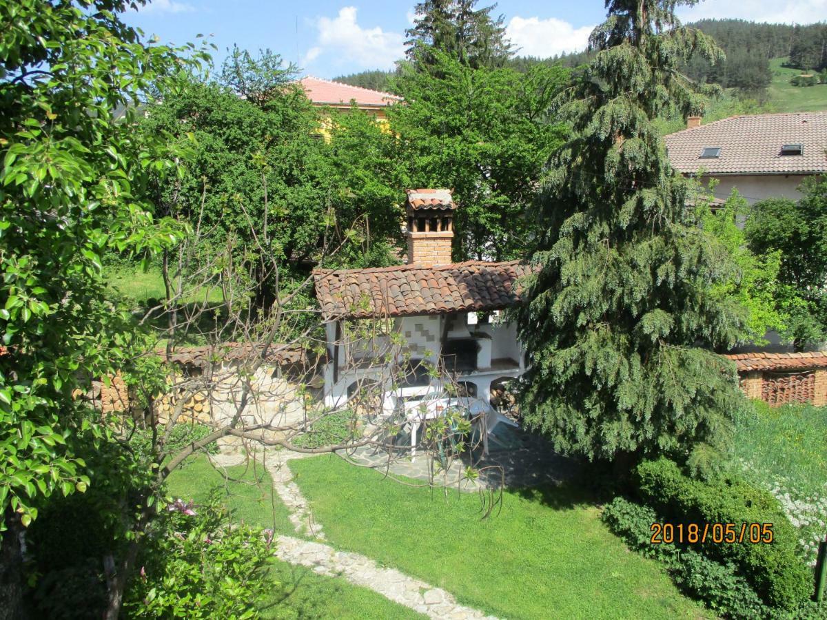 Borimechkova Kashta Hotel Koprivshtitsa Buitenkant foto